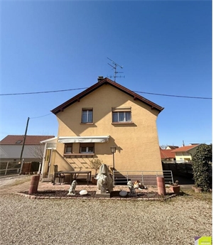 maison traditionnelle à la vente -   68600  NEUF BRISACH, surface 130 m2 vente maison traditionnelle - UBI463548146